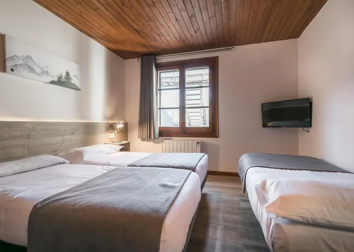 Hotel Snoe Mont Romies