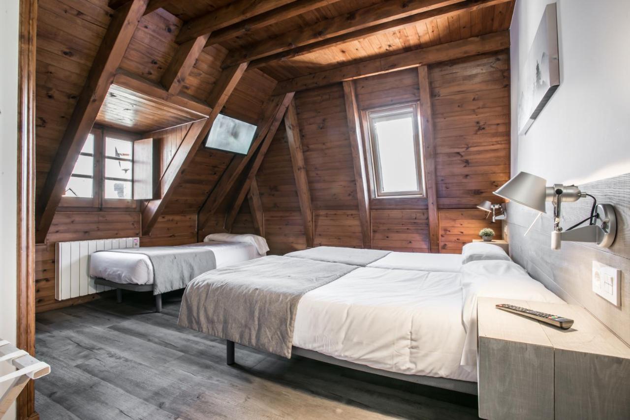 Hotel Snoe Mont Romies Salardu