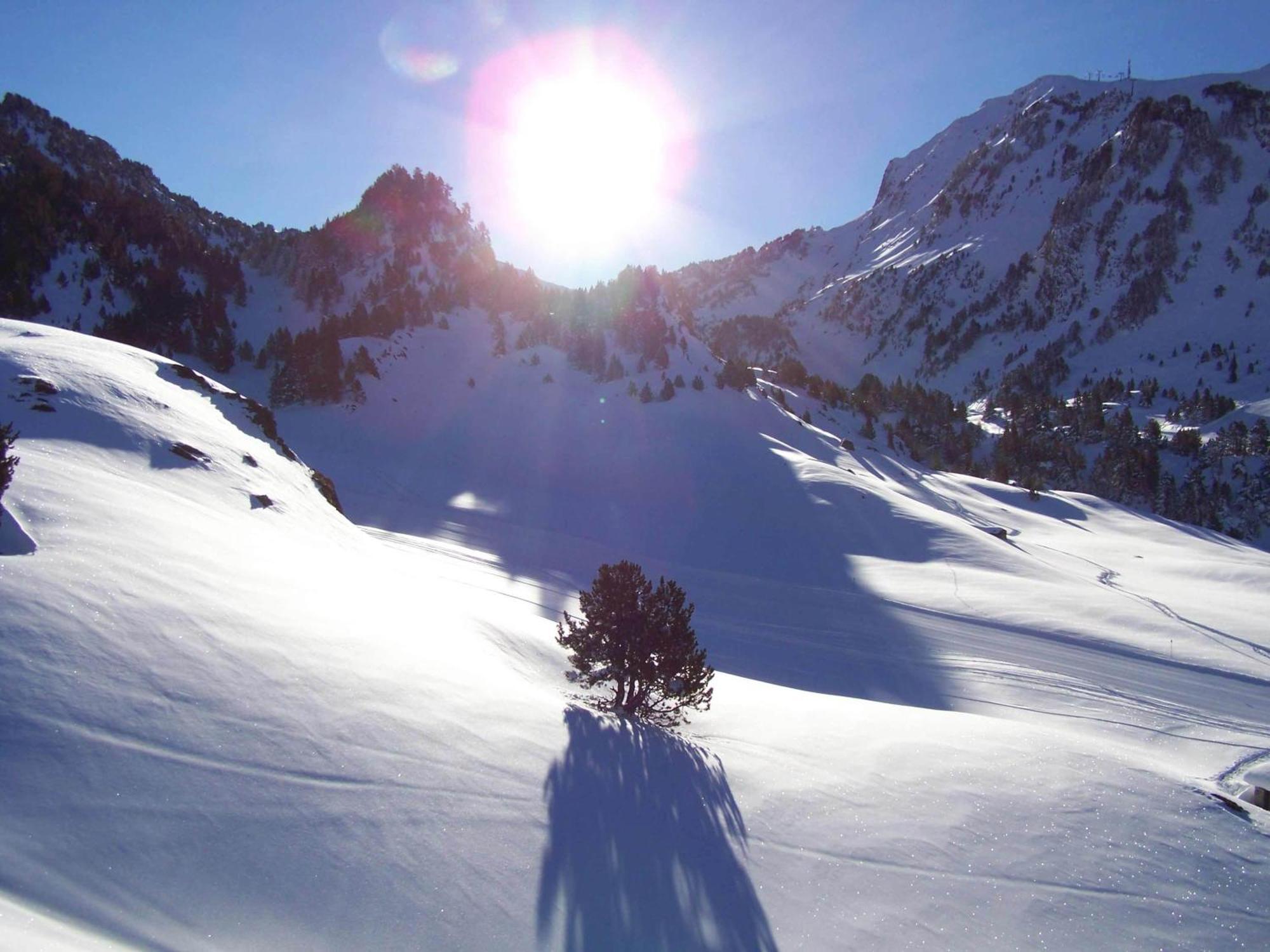 Snoe Mont Romies 2* Salardu