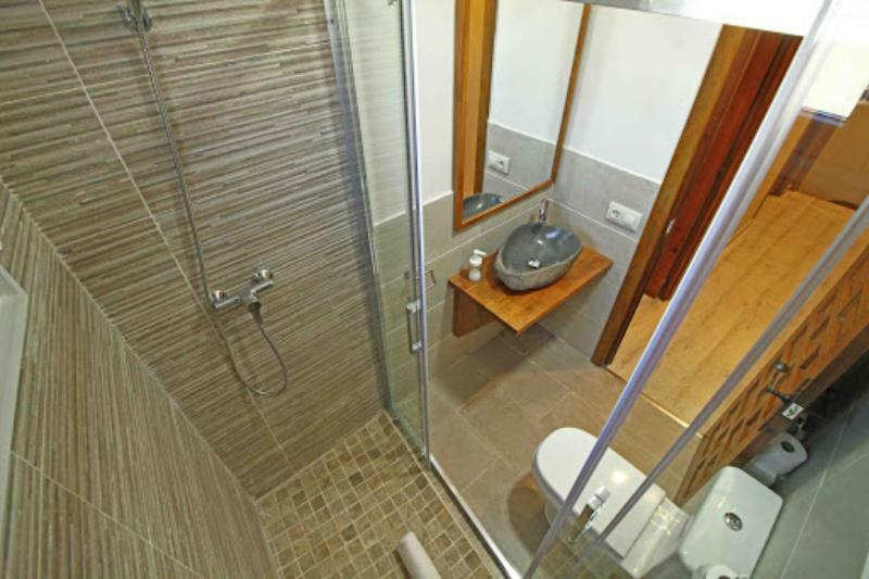 Hotel Snoe Mont Romies